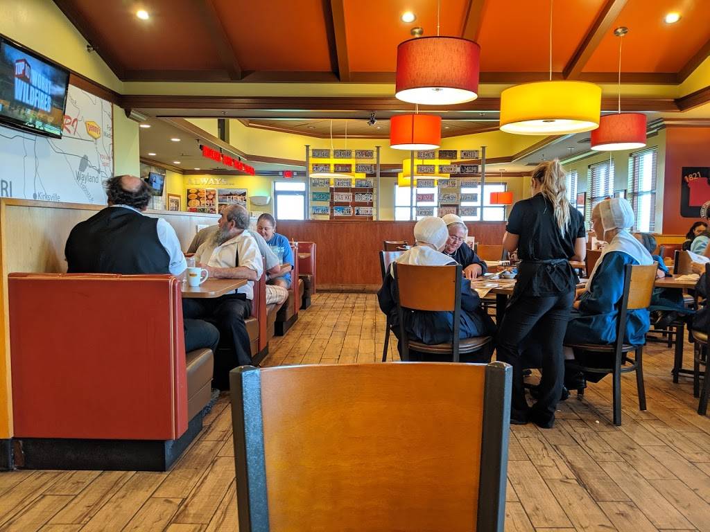 Dennys | restaurant | 102 Fore Dr, Wayland, MO 63472, USA | 6607541094 OR +1 660-754-1094