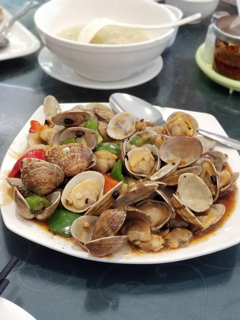 MW Chinese Gourmet 新興隆 | restaurant | 36659 Fremont Blvd, Fremont, CA 94536, USA | 5107951018 OR +1 510-795-1018