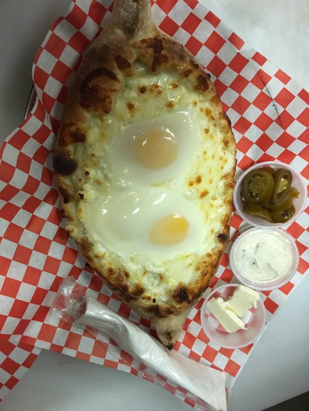 Lucys Pizza & Burgers | meal delivery | 624 E Colorado St, Glendale, CA 91205, USA | 8182416330 OR +1 818-241-6330