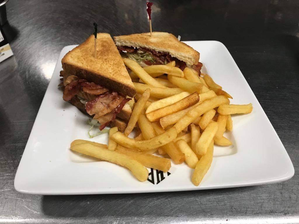 Pinos Pizza #2 | restaurant | 314 W Main St, Waverly, VA 23890, USA | 8048348880 OR +1 804-834-8880