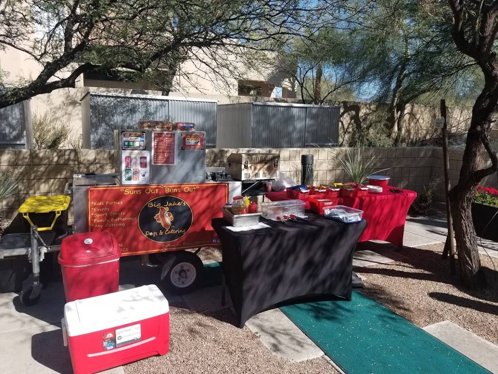 Big Jakes Dogs | meal takeaway | Ray Rd &, N Alma School Rd, Chandler, AZ 85225, USA | 4807373321 OR +1 480-737-3321