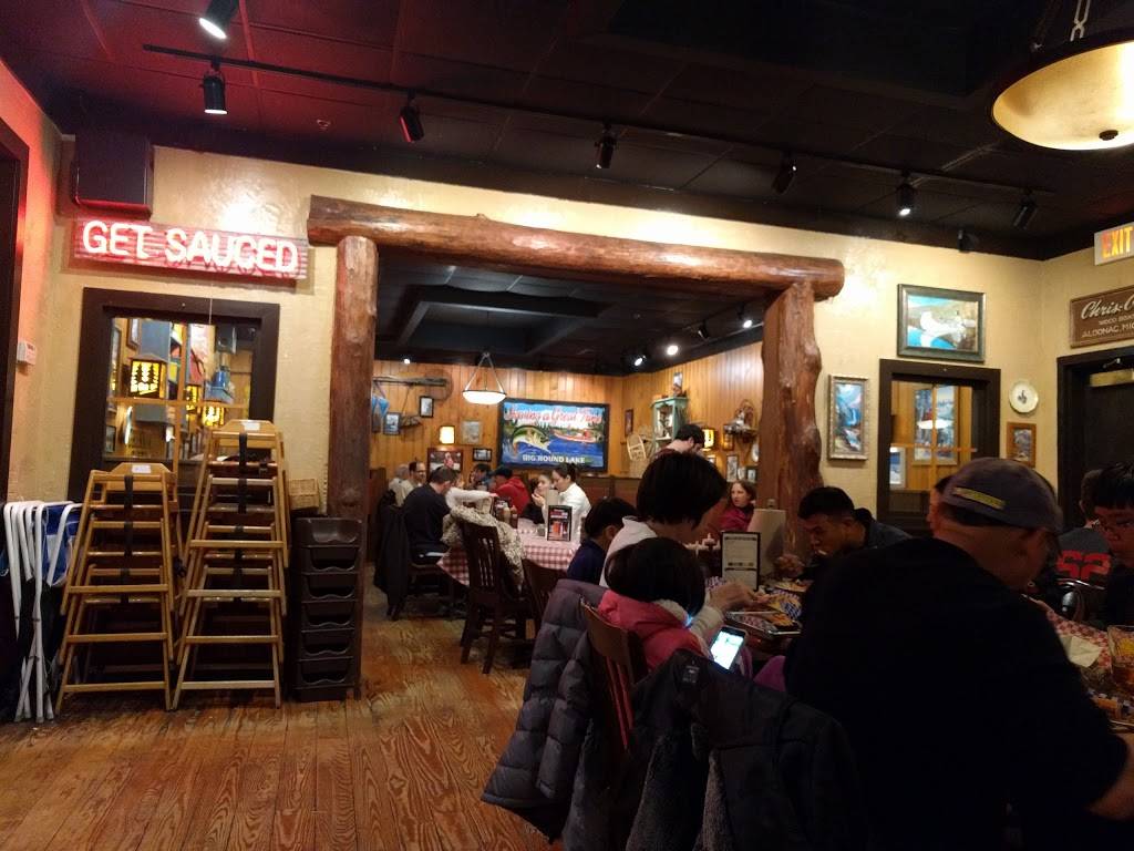 Famous Daves Bar-B-Que | restaurant | 2910 Chain Bridge Rd, Oakton, VA 22124, USA | 7032813800 OR +1 703-281-3800