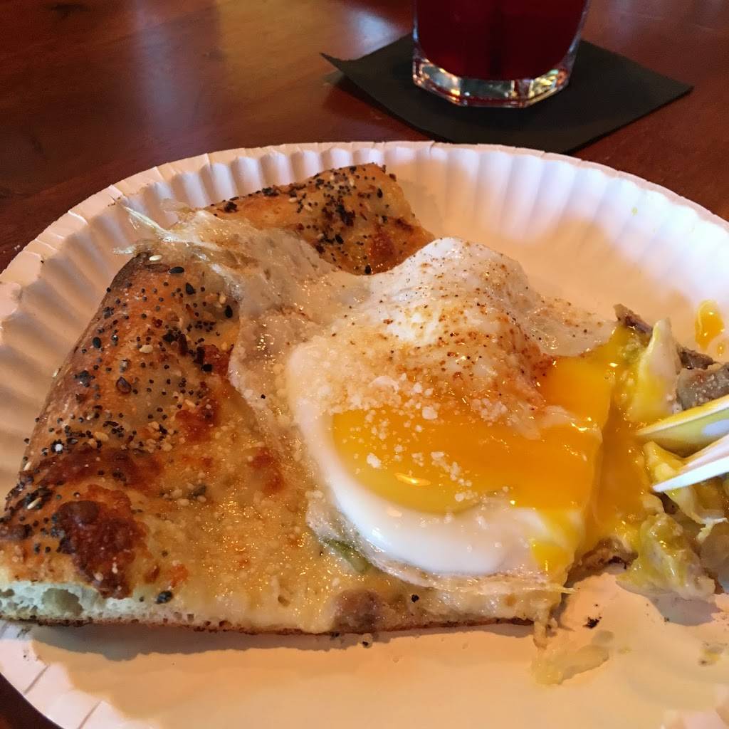 South Town Pie | restaurant | 8611 14th Ave S, Seattle, WA 98108, USA | 2065357166 OR +1 206-535-7166