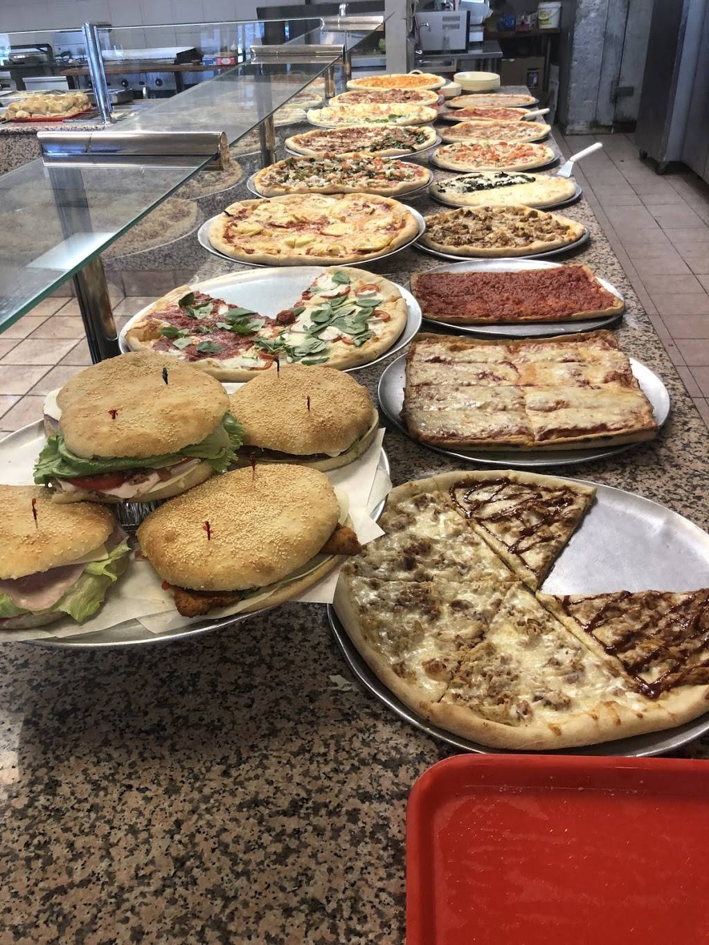 Original Bravo Pizza Paoil | restaurant | 24 Paoli Shopping Center, Paoli, PA 19301, USA | 6106475122 OR +1 610-647-5122