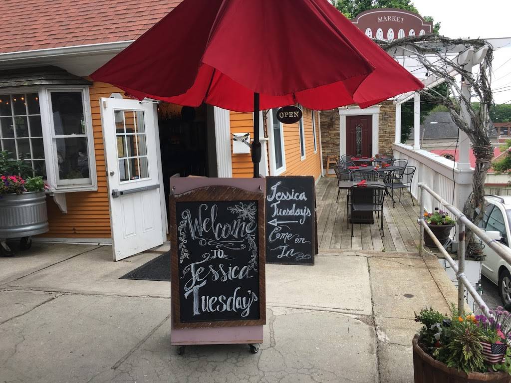 Jessica Tuesdays | restaurant | 35 Main Street, Putnam, CT 06260, USA | 8609285118 OR +1 860-928-5118