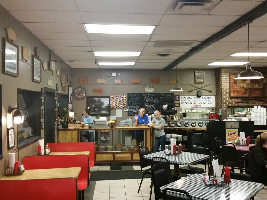 Pruetts Bar-B-Q | restaurant | 5380, 1617 Rainbow Dr, Gadsden, AL 35901, USA | 2565474118 OR +1 256-547-4118