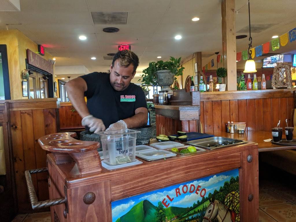 El Rodeo | restaurant | 147 Western Ave, South Portland, ME 04106, USA | 2077738851 OR +1 207-773-8851