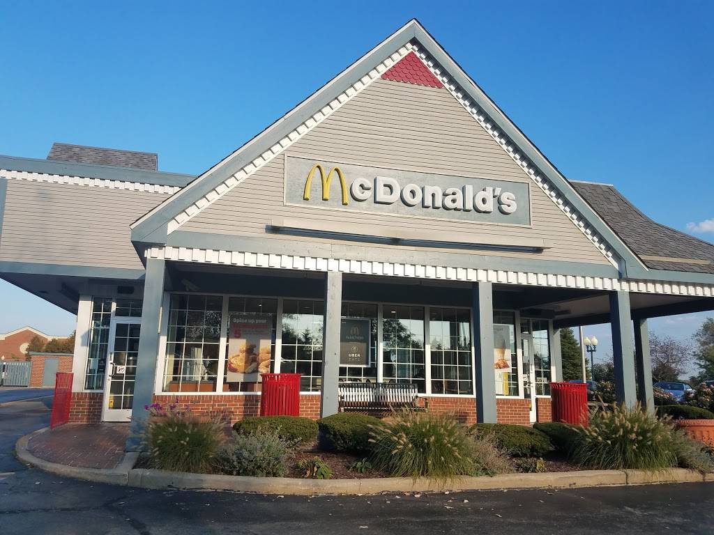 McDonalds | cafe | 101 E Lake St, Bloomingdale, IL 60108, USA | 6305396440 OR +1 630-539-6440