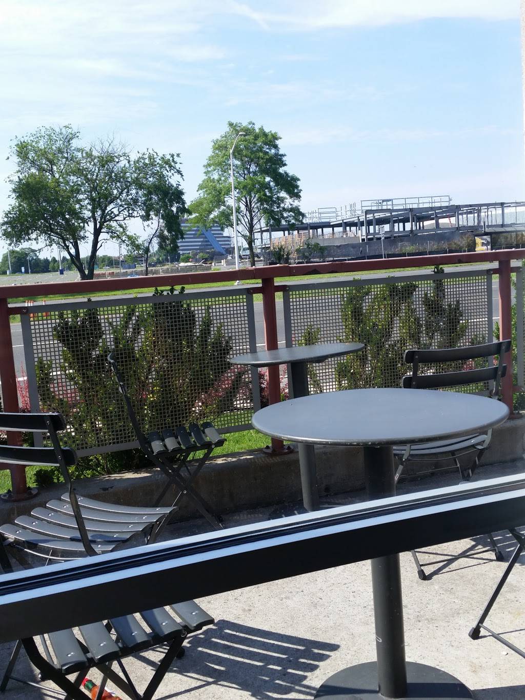 Chipotle Mexican Grill | restaurant | 1166 Hempstead Turnpike, Uniondale, NY 11553, USA | 5164831026 OR +1 516-483-1026