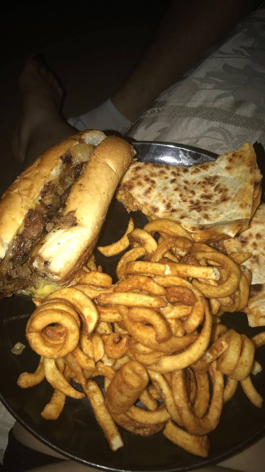 Planet Wings | restaurant | 474 Forest Ave, Staten Island, NY 10310, USA | 7187209464 OR +1 718-720-9464