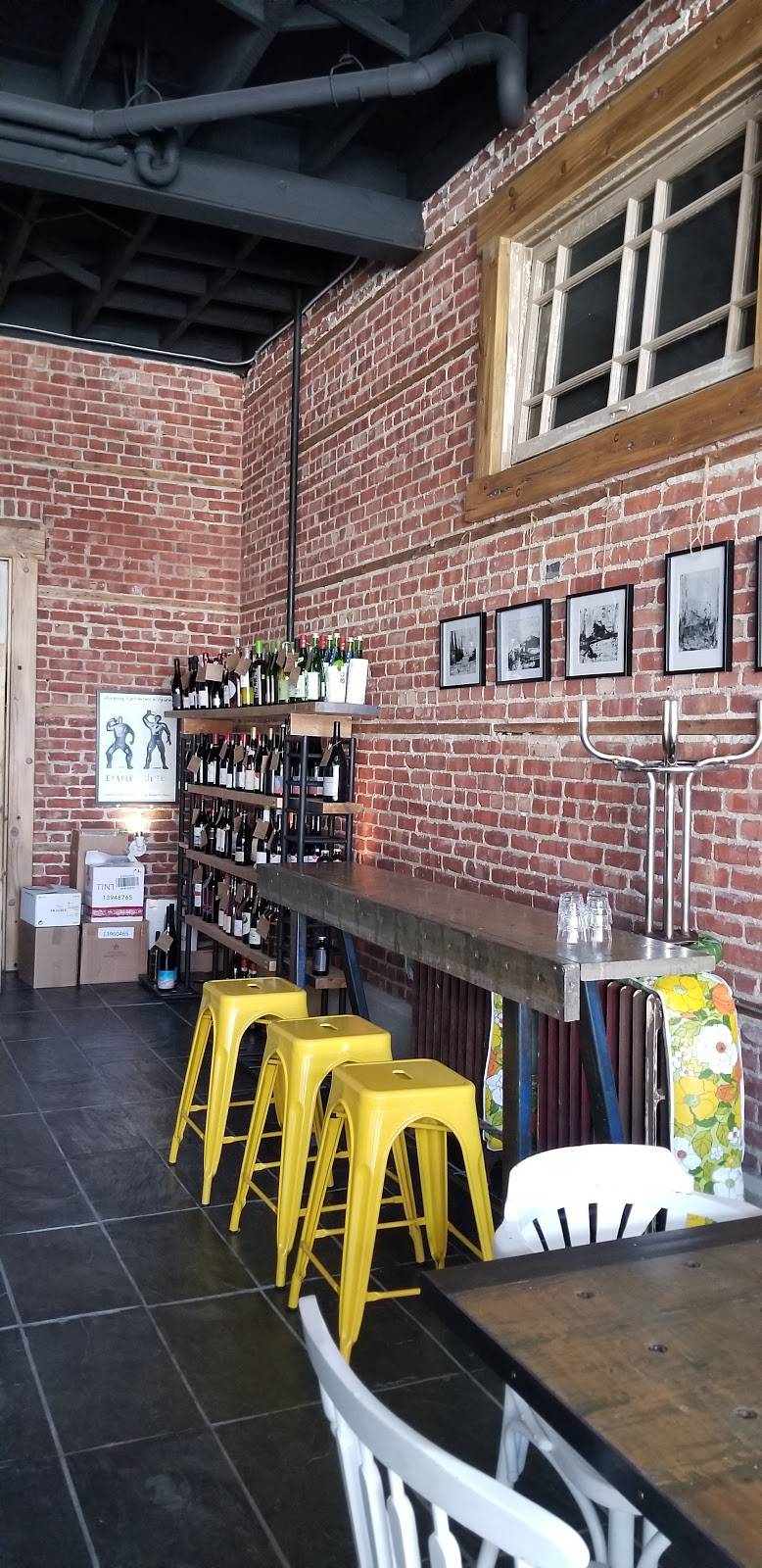 Le 462 Tamarac | restaurant | 462 Avenue Tamarac, Shawinigan, QC G9N 1V1, Canada | 8193833981 OR +1 819-383-3981