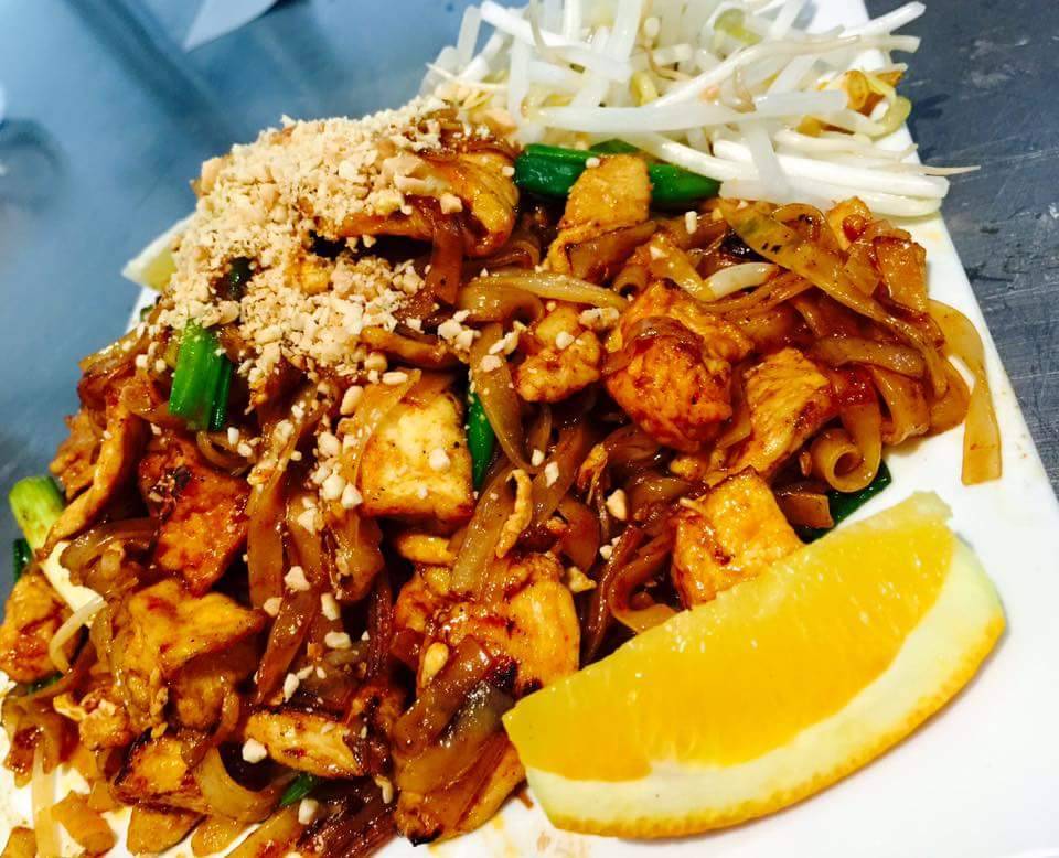 Thai Avenue | restaurant | 8516 Homestead Dr #101, Zeeland, MI 49464, USA | 6167489991 OR +1 616-748-9991