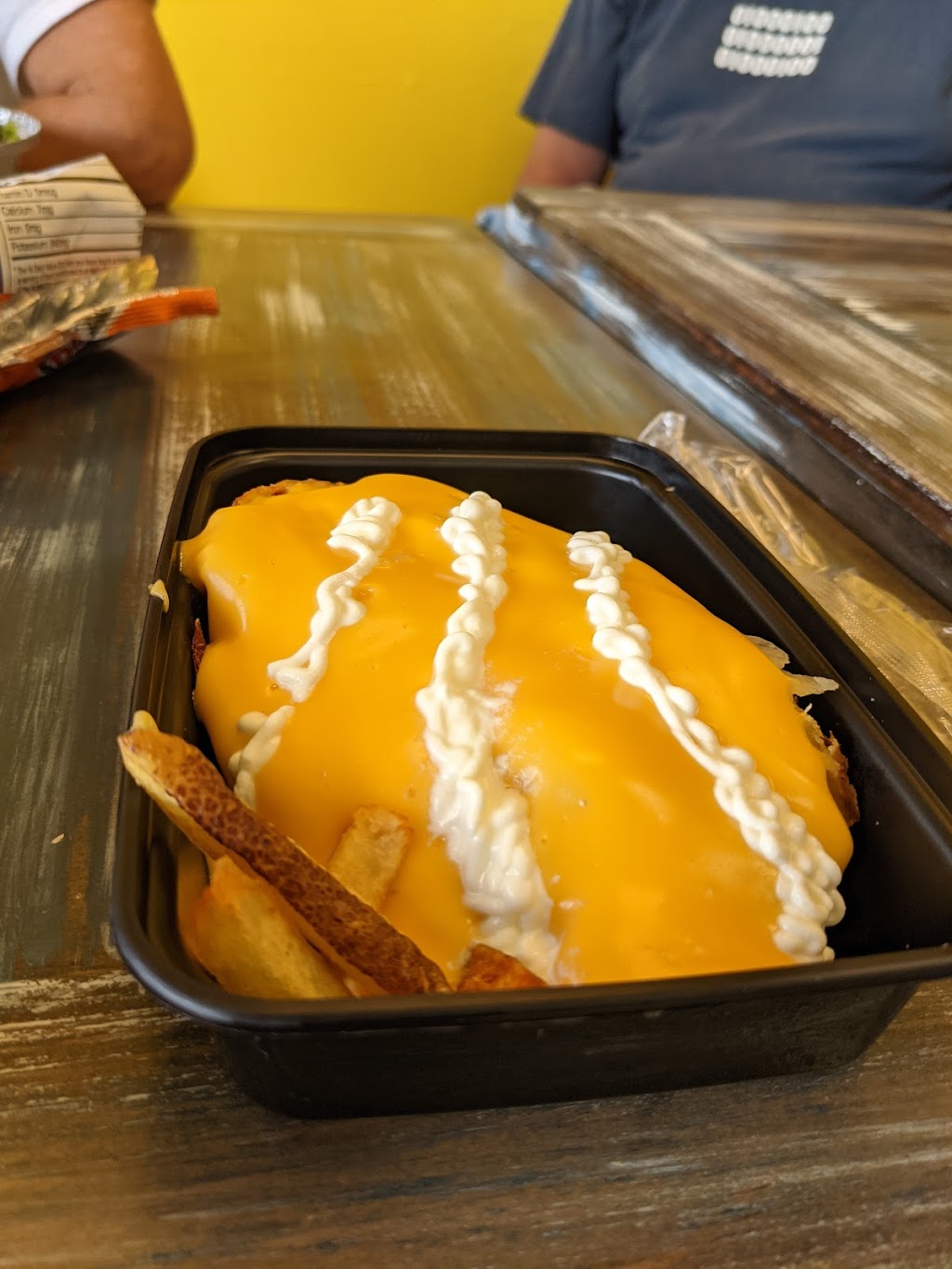 Burger Budz | restaurant | 1364 Main St Unit #13, Sanford, ME 04073, USA | 2074138960 OR +1 207-413-8960