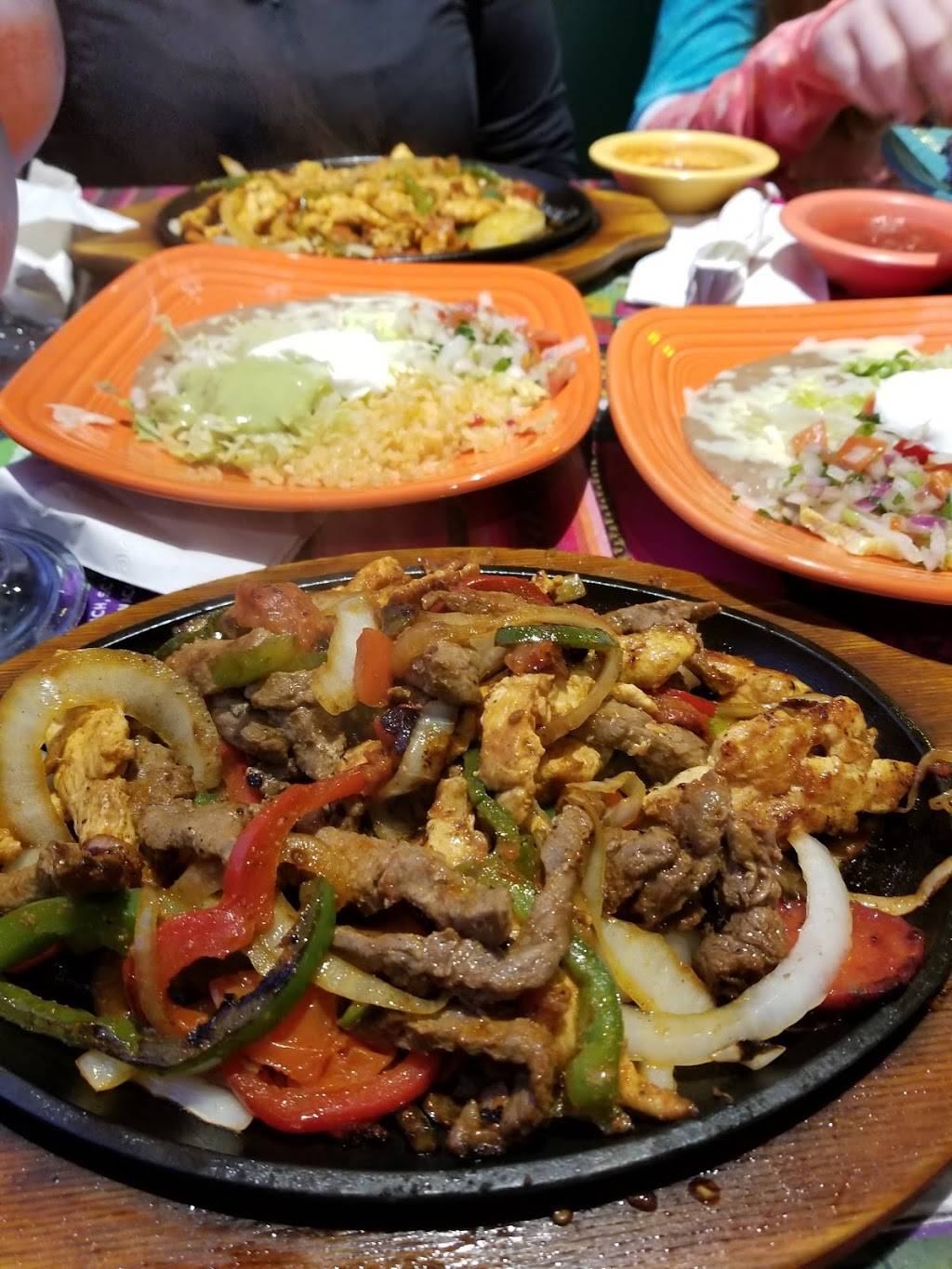 Fiesta Mexicana | restaurant | 410 70th Ave N, Myrtle Beach, SC 29572, USA | 8434972781 OR +1 843-497-2781