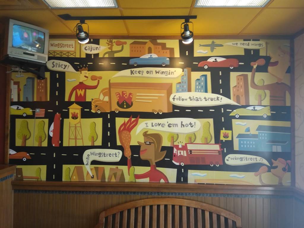 Pizza Hut | restaurant | 2021 E Washington St #3A, Colton, CA 92324, USA | 9097833700 OR +1 909-783-3700