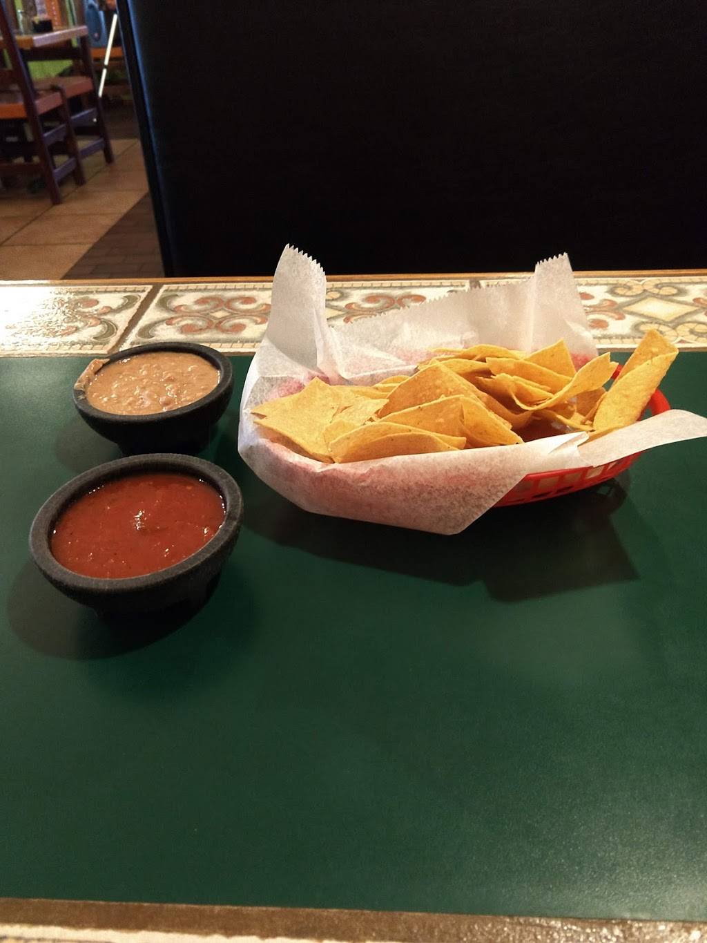 Molcajete | restaurant | 1911 S Havana St, Aurora, CO 80014, USA | 3037520555 OR +1 303-752-0555