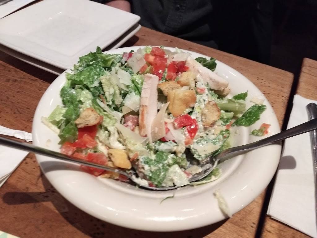 Lou Malnatis Pizzeria | meal delivery | 1050 E Higgins Rd, Elk Grove Village, IL 60007, USA | 8474392000 OR +1 847-439-2000