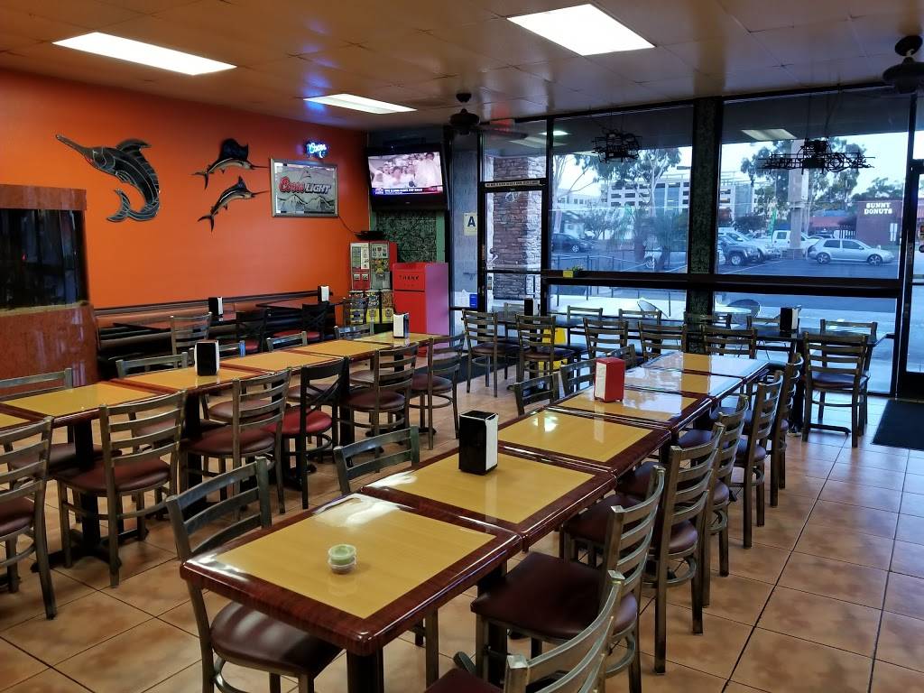Palominos Mexican & Seafood | restaurant | 9353 Clairemont Mesa Blvd, San Diego, CA 92123, USA | 8582928470 OR +1 858-292-8470