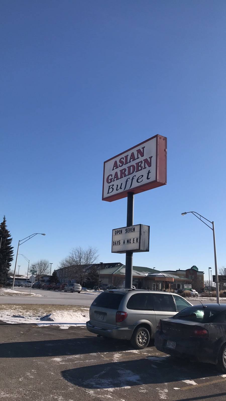 Asian Garden Buffet | restaurant | 405 N Mall Dr, Appleton, WI 54913, USA | 9209548888 OR +1 920-954-8888