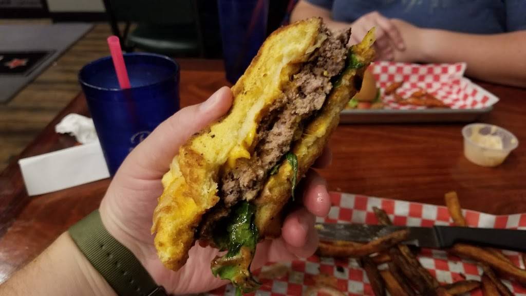 Marys Bar & Grill | restaurant | 4503 Ocean Beach Hwy, Longview, WA 98632, USA | 3604251637 OR +1 360-425-1637