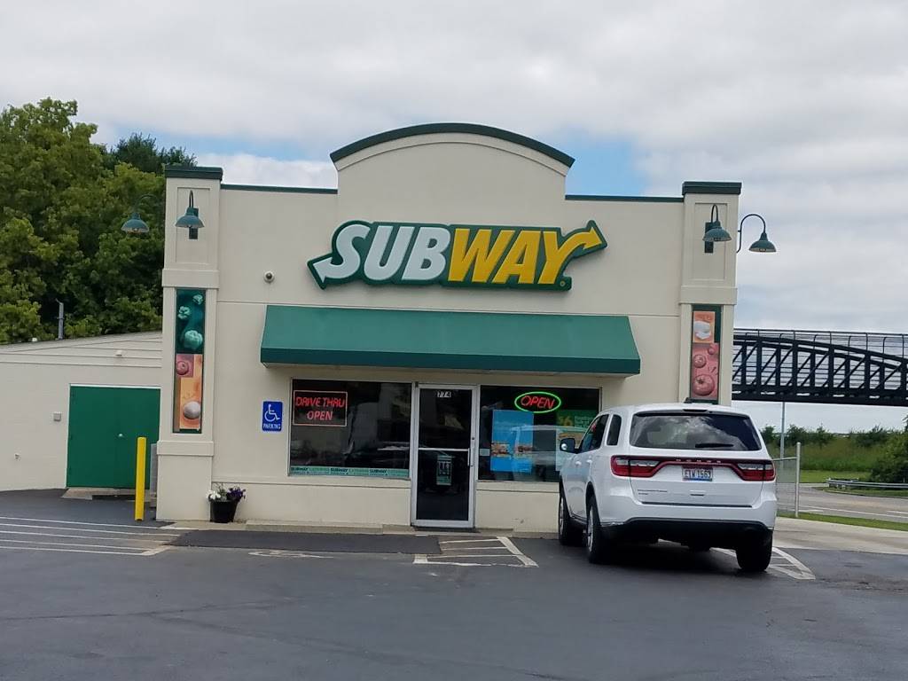 Subway | restaurant | 774 N High St, Chillicothe, OH 45601, USA | 7407790140 OR +1 740-779-0140