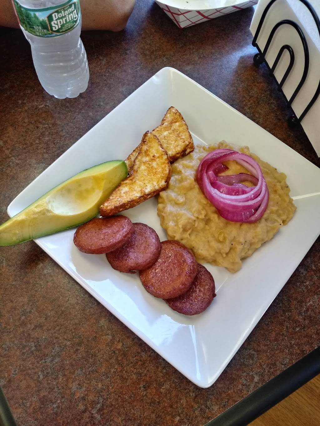 Merengue Restaurant | restaurant | 55 Frederick St, Framingham, MA 01702, USA | 5082029713 OR +1 508-202-9713