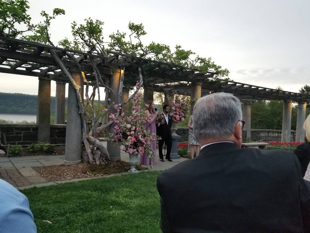 The Café at Wave Hill | cafe | 675 W 249th St, Bronx, NY 10471, USA | 7187968538 OR +1 718-796-8538