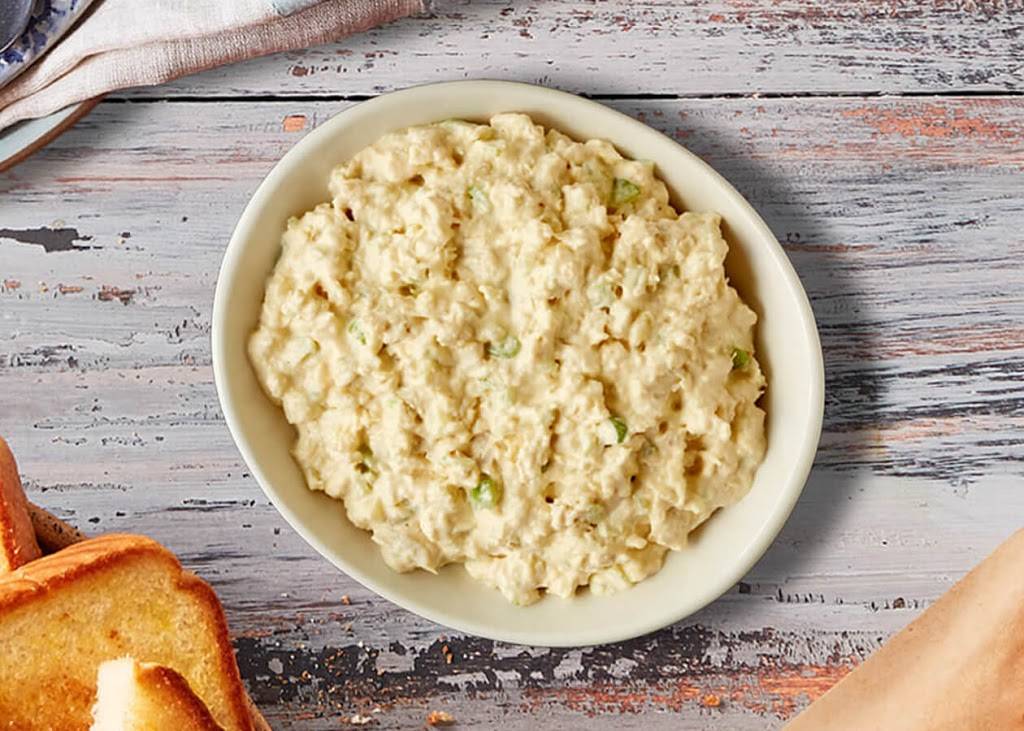 Zaxbys Chicken Fingers & Buffalo Wings | restaurant | 1064 N Main St, Tooele, UT 84074, USA | 4358437880 OR +1 435-843-7880