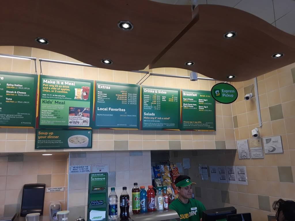Subway Restaurants | restaurant | 332 Bon Air Center, Greenbrae, CA 94904, USA | 4154618882 OR +1 415-461-8882