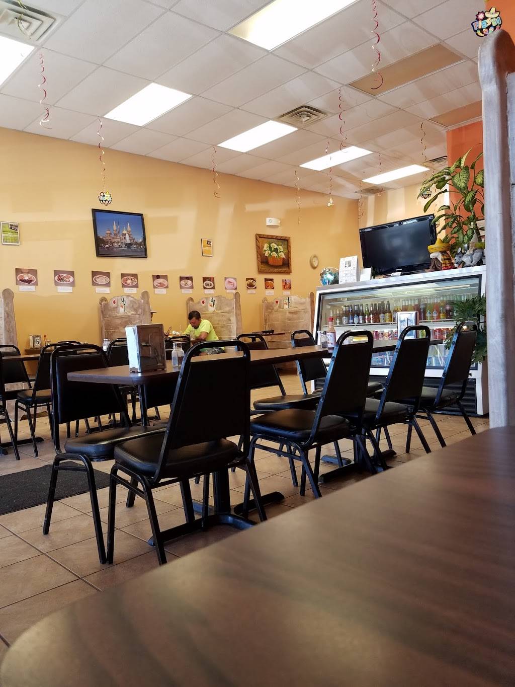 La Fiesta Burrito | restaurant | 2122 Veterans Memorial Pkwy S, Lafayette, IN 47909, USA | 7652508956 OR +1 765-250-8956