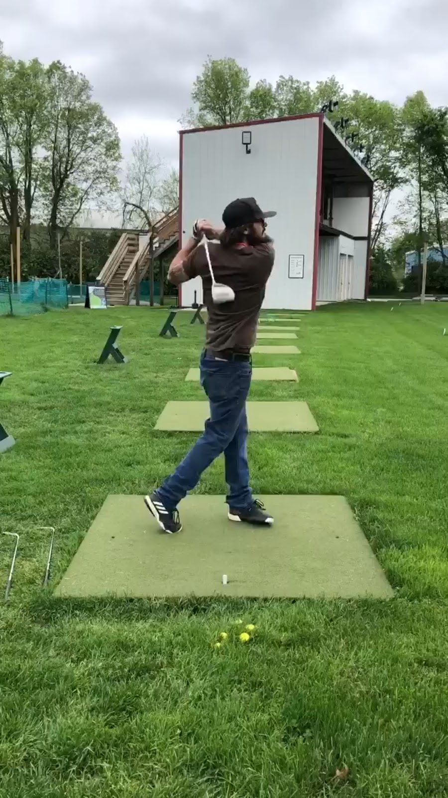 Long Shots Driving Range | restaurant | 2315 S Co Rd 25A, Troy, OH 45373, United States | 9377034030 OR +1 937-703-4030