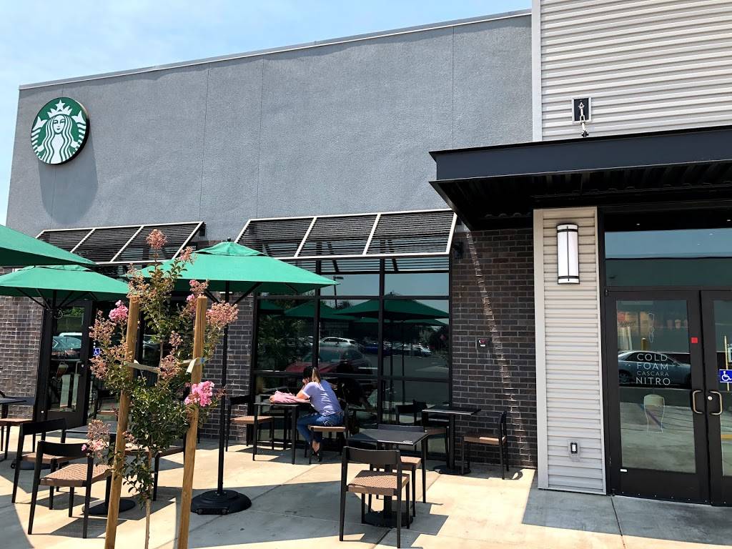 Starbucks | cafe | 689 W Olive Ave STE 101, Merced, CA 95348, USA | 2096285583 OR +1 209-628-5583