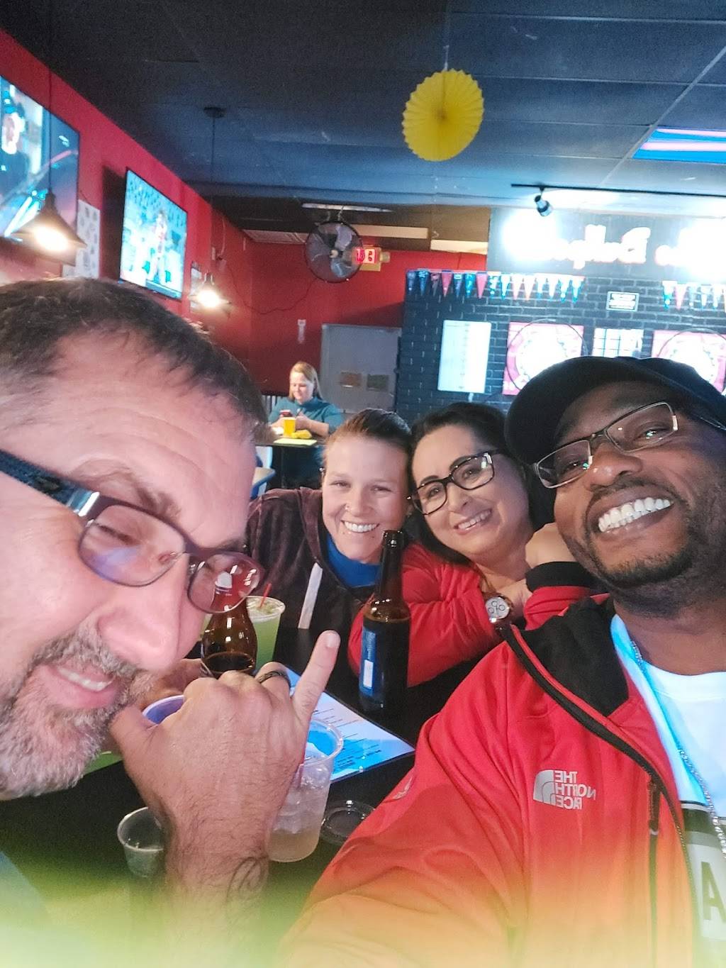 Penalties Sports Bar & Grill | meal takeaway | 1731 N Main St Ste G/H, Shelbyville, TN 37160, USA | 9317356495 OR +1 931-735-6495