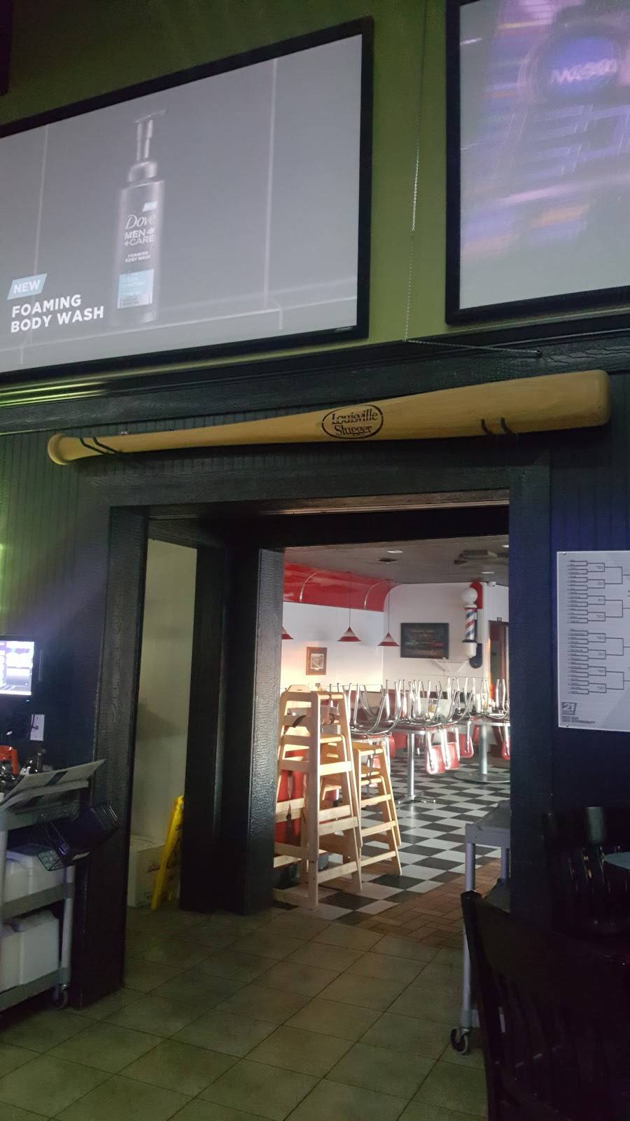 Bunker Hill Chill and Grill | restaurant | 4203 30th Street, Dorr, MI 49323, USA | 6168968103 OR +1 616-896-8103