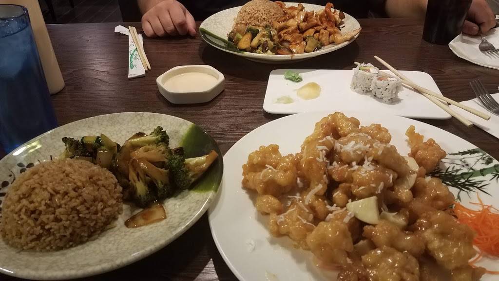 Sumo steakhouse &sushi | restaurant | 2350 E State St, Salem, OH 44460, USA | 2345757188 OR +1 234-575-7188