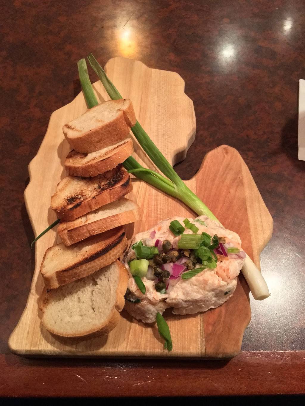 Twisted Rooster Grand Rapids | meal takeaway | 1600 E Beltline Ave NE, Grand Rapids, MI 49525, USA | 6163018171 OR +1 616-301-8171