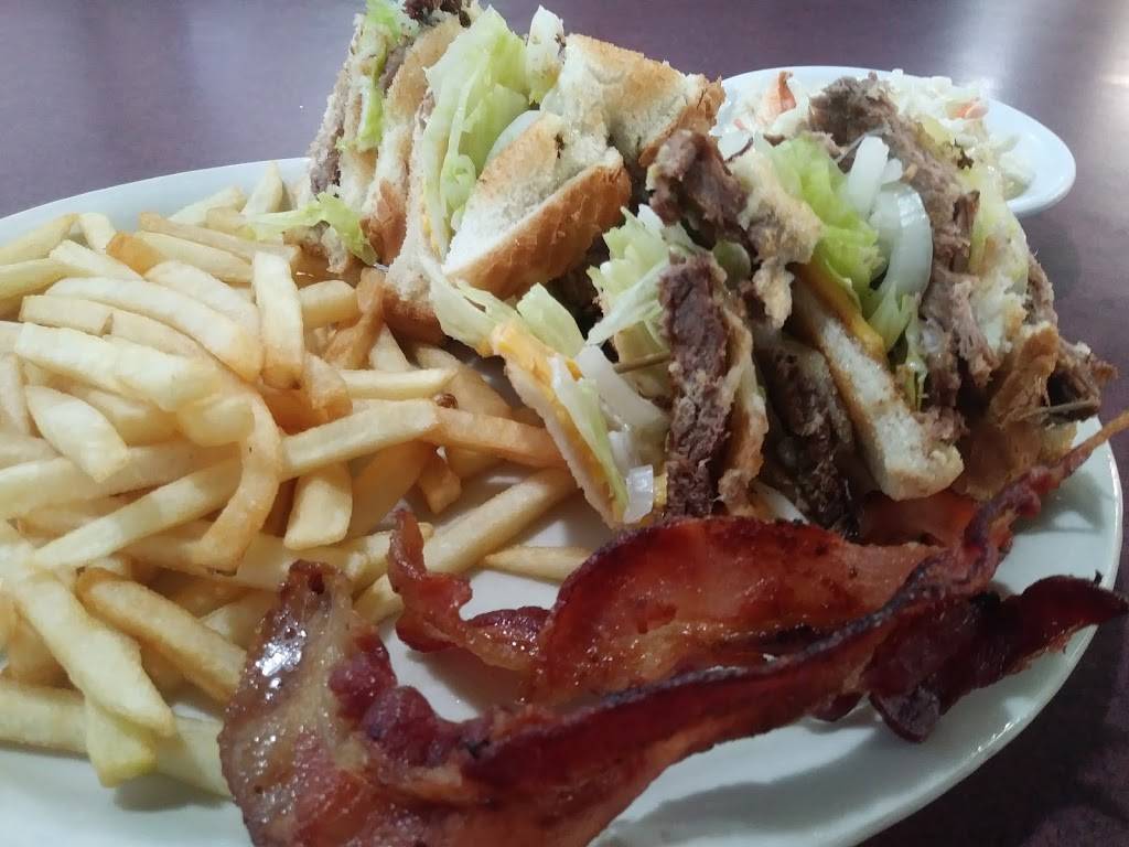 Hillside Family Restaurant | restaurant | 419 N Agnew St, Burkeville, VA 23922, USA | 4347674397 OR +1 434-767-4397