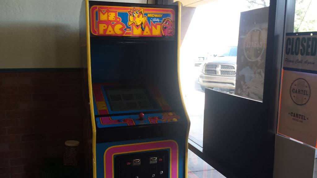 Crunch50 | restaurant | 13240 N 7th St #6, Phoenix, AZ 85022, USA | 6028925217 OR +1 602-892-5217