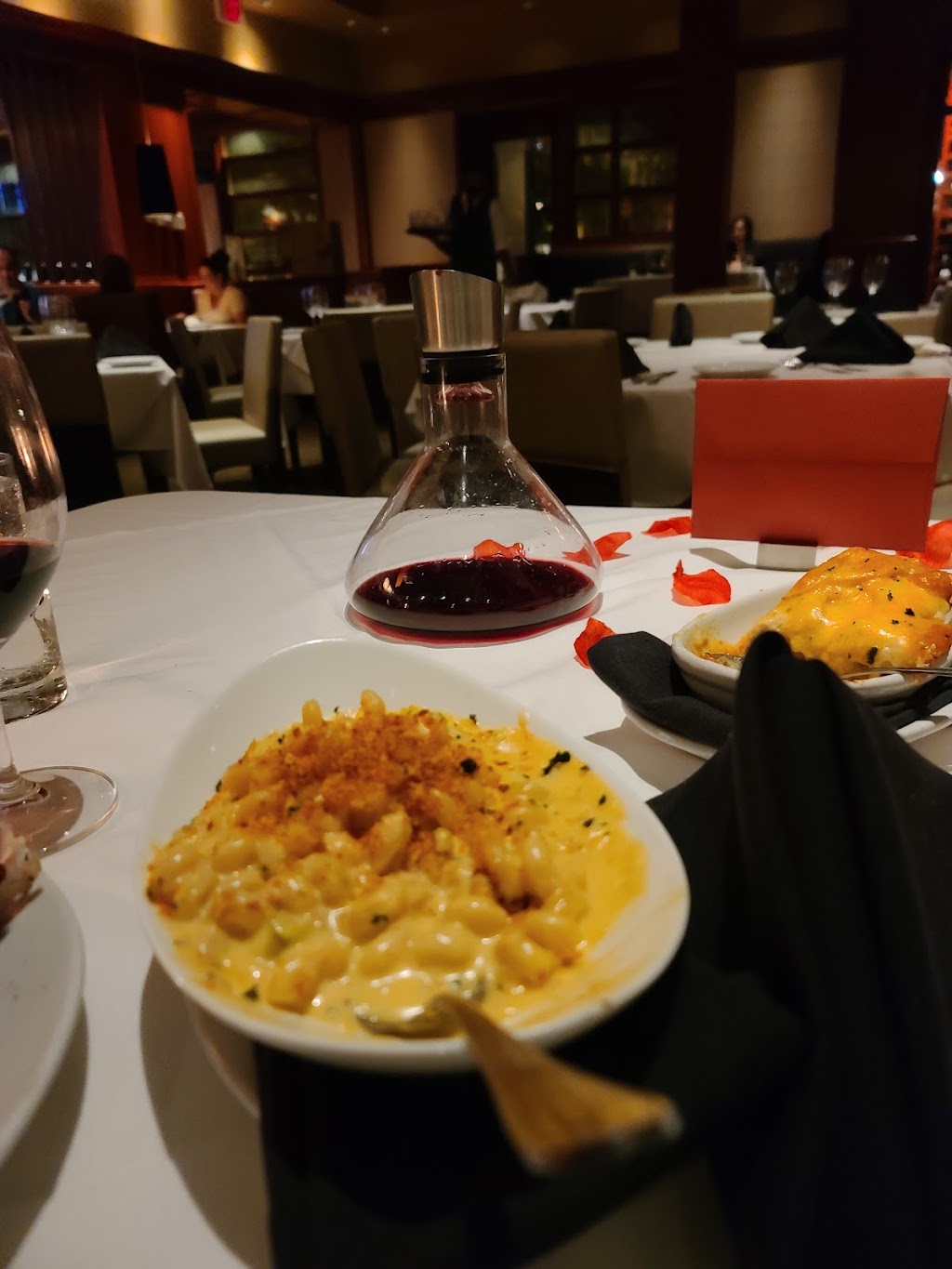 Fleming’s Prime Steakhouse & Wine Bar | restaurant | 320 E 2nd St, Austin, TX 78701, USA | 5124571500 OR +1 512-457-1500