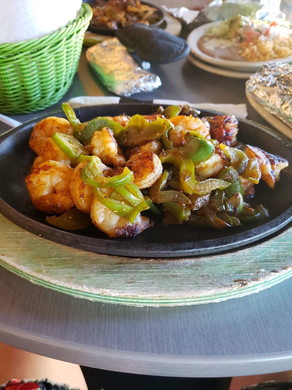 El Agave Mexican Restaurant | restaurant | 1415 16th St, Central City, NE 68826, USA | 3089463096 OR +1 308-946-3096