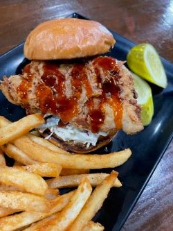 Rockys Roadside | restaurant | 209-2 Oswego St, Liverpool, NY 13088, USA | 3152143200 OR +1 315-214-3200