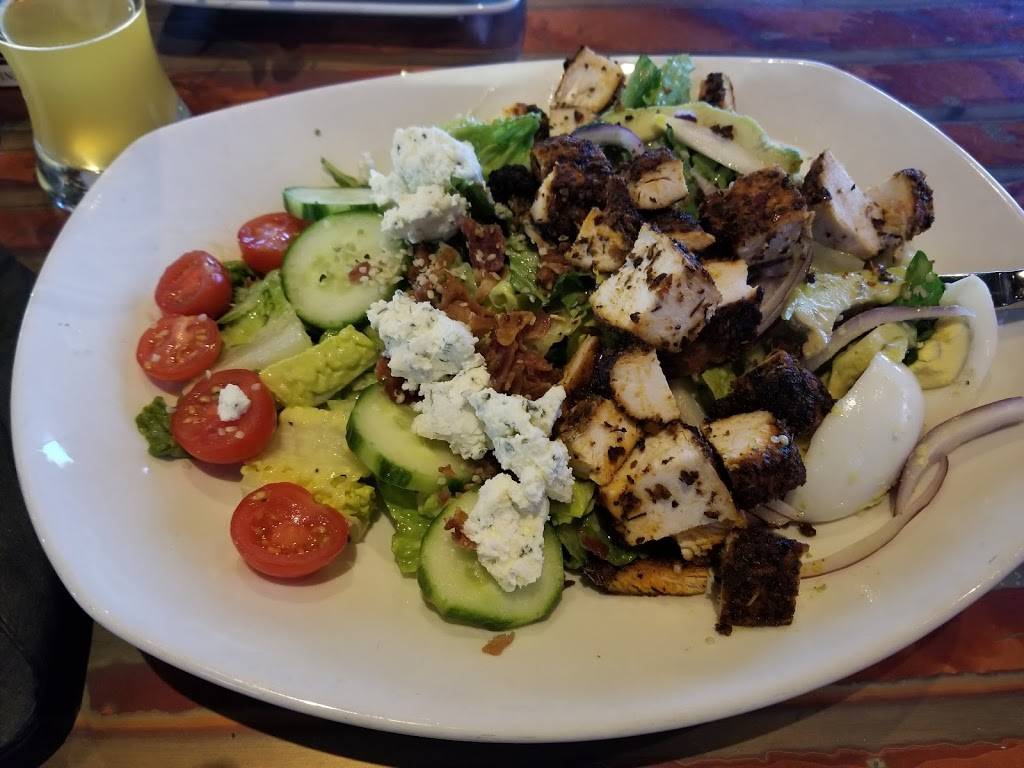 Tin Cup Sports Grill | restaurant | 1831 Walkers Line, Burlington, ON L7M 0H6, Canada | 9053157727 OR +1 905-315-7727