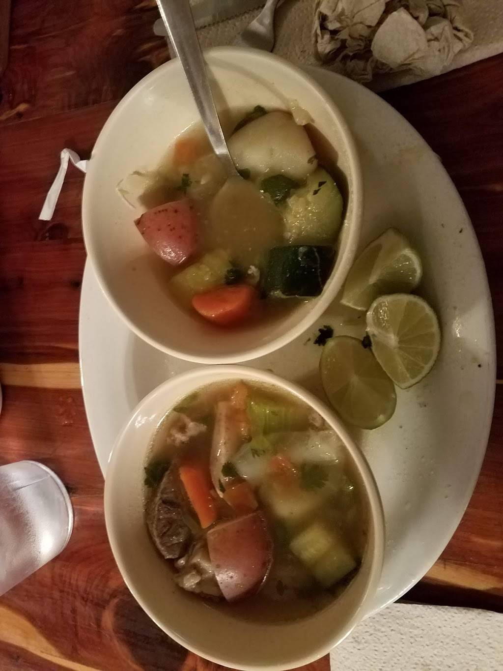 La Familia | restaurant | 300 N Texas Ave, Bryan, TX 77803, USA | 9798229192 OR +1 979-822-9192