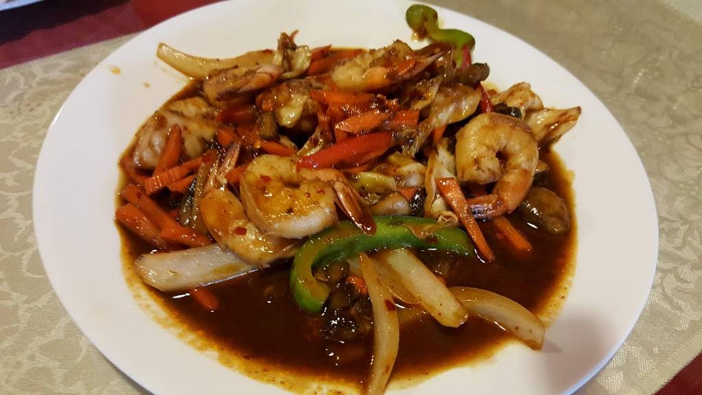 Thai Elephant Restaurant | restaurant | 16610 Lorain Ave, Cleveland, OH 44111, USA | 2166719999 OR +1 216-671-9999