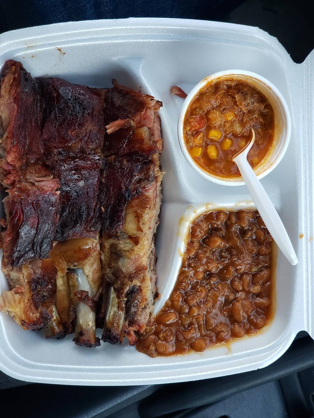 BWs Bar-B-QUE | restaurant | N Second St, Cochran, GA 31014, USA | 4782313472 OR +1 478-231-3472