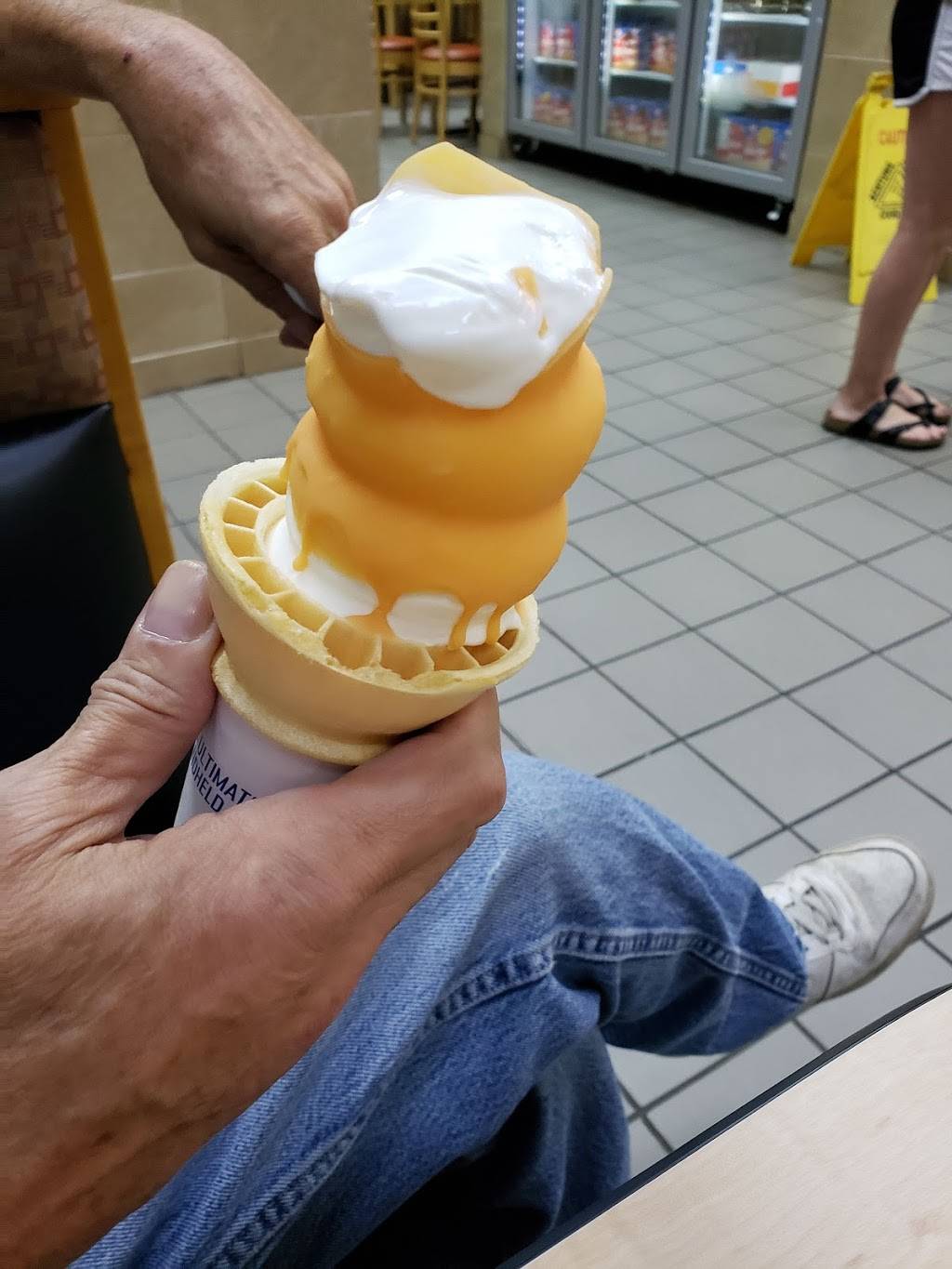 Dairy Queen | restaurant | 1130 N State St, Westville, IL 61883, USA | 2172672897 OR +1 217-267-2897