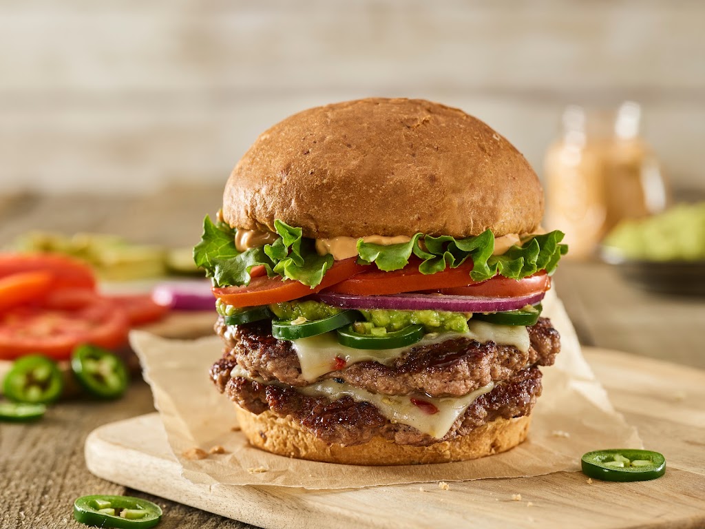 Smashburger | meal takeaway | 1755 W 22nd St Suite A, Oak Brook, IL 60523, USA | 6305068983 OR +1 630-506-8983