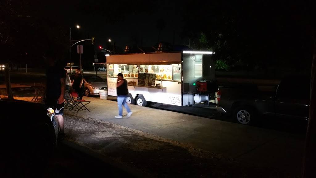 La Grigliata | restaurant | 5805 N White Oak Ave, Encino, CA 91316, USA | 8189262975 OR +1 818-926-2975