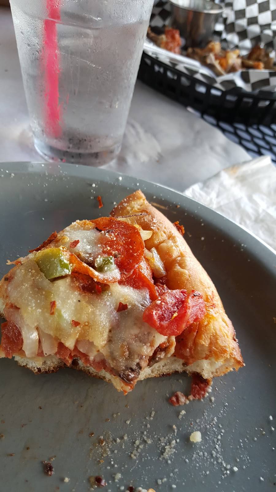 Numero Uno Pizza | North Hollywood | restaurant | 6420 1/2 Coldwater Canyon Ave, North Hollywood, CA 91606, USA | 8187667184 OR +1 818-766-7184