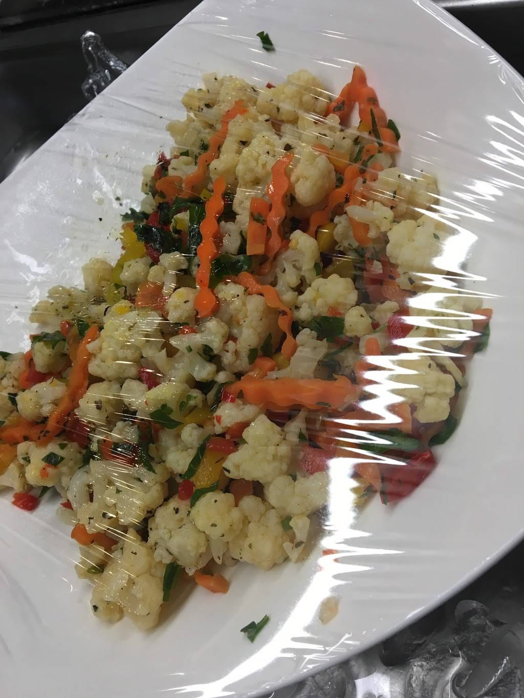 Salutary Food Inc. | restaurant | 1 Whitehorse Rd, North York, ON M3J 3A7, Canada | 4166330030 OR +1 416-633-0030